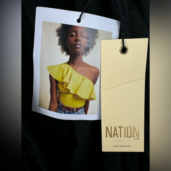 Nation LTD Ila Ruffle One shoulder in Jet Black size Large - Picture 2 of 7